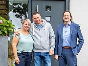Luxemburg - Bauberater Patrick Diehl mit Baufamilie Coenjaerts-Geiger