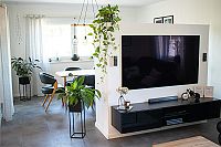 Bungalow für 2 Personen - DIY Projekt Raumteiler mit Fernsehwand