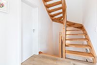 Doppelhaushälfte schlüsselfertig bauen mit STREIF - Treppe