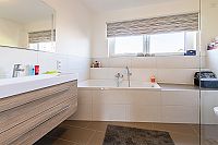 Luxemburg Hausbau mit STREIF - modernes Familiendomizil Baufamilie Hagelstein - Badgestaltung