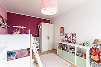 Mädchenzimmer in Erdbeertönen, dreifarbig