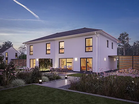Doppelhaus 1 mit Walmdach - Gartenansicht