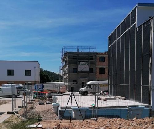 Anbau an ein Reihenhaus - Von der Fundamentplatte bis zum fertigen Haus