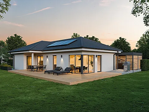 Fertighaus Bungalow mit flachem Walmdach, großen Glasfronten, umlaufender Terrasse, Garten und Carport