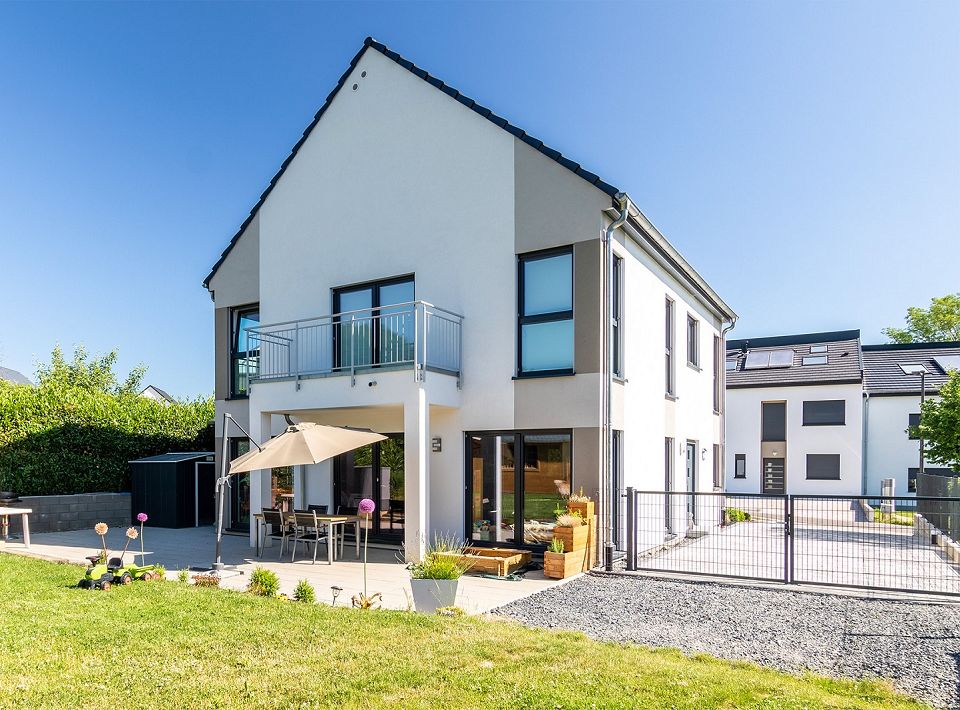 Luxemburg Hausbau mit STREIF - modernes Familiendomizil Baufamilie Hagelstein - 